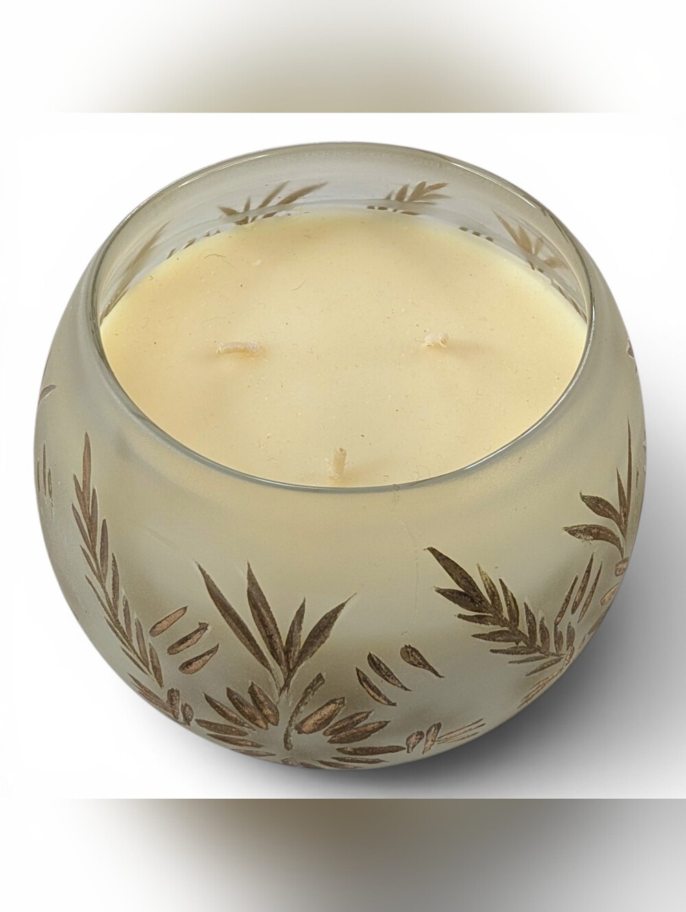 Anthropologie White Fir Pomelo Candle 3 Wick Gold Leaf Frosted Glass 31.75 oz - Picture 5 of 9